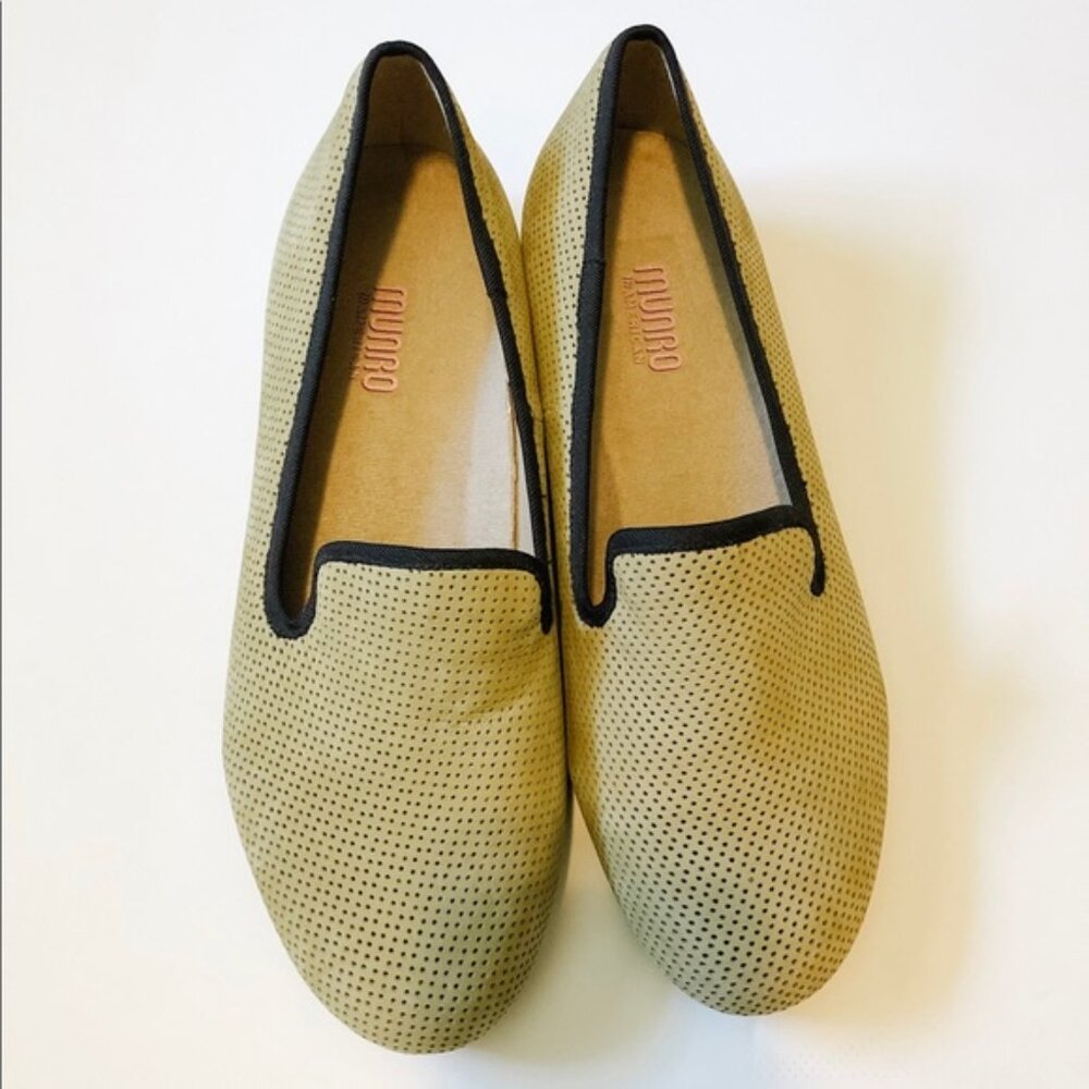Munro Perforated Leather Tan Flats with Black Trim Size 9